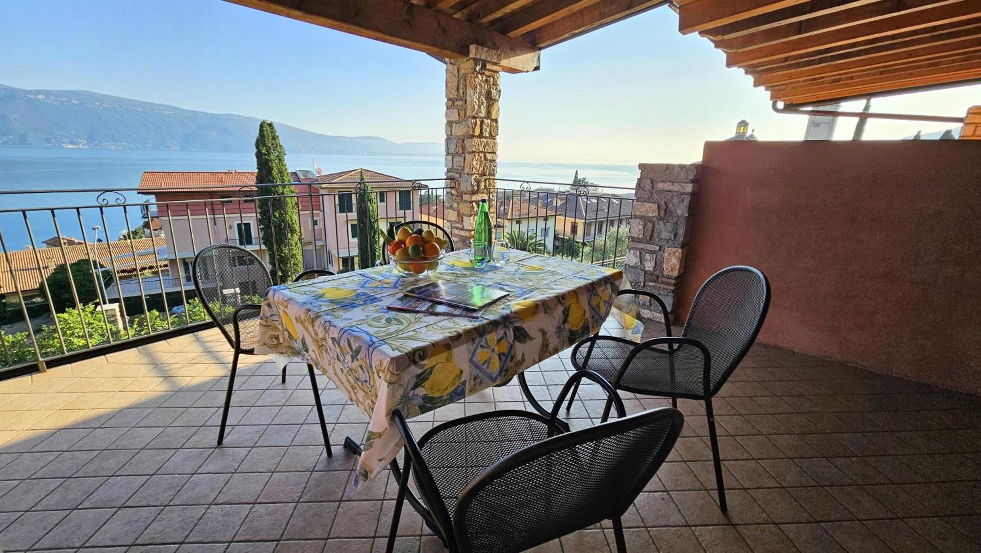 Residence Borgo Dei Limoni - Appartamenti Con Garage การ์ญาโน ภายนอก รูปภาพ