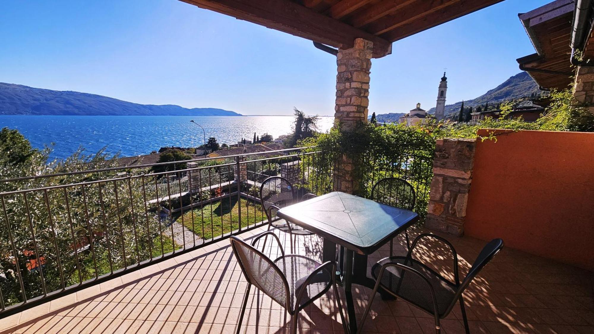 Residence Borgo Dei Limoni - Appartamenti Con Garage การ์ญาโน ภายนอก รูปภาพ